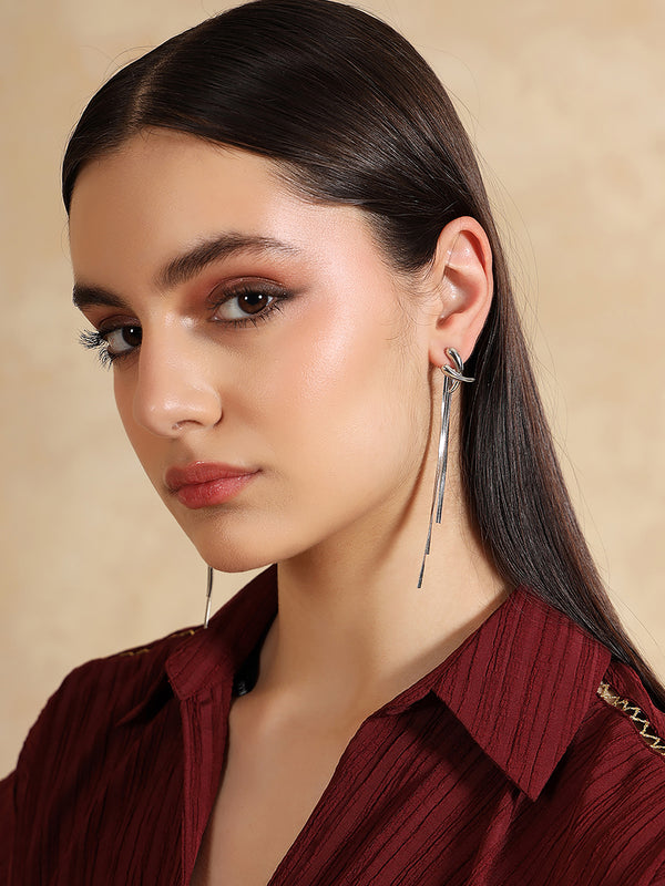 Graceful Chain Drop earrings