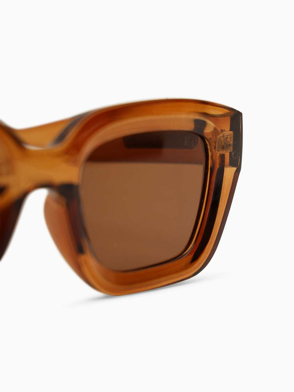 Edgy Elegance Square Sunglasses