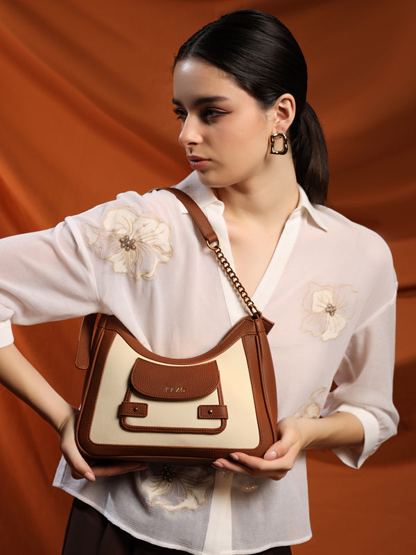 Kazo Savoura Shoulder Bag