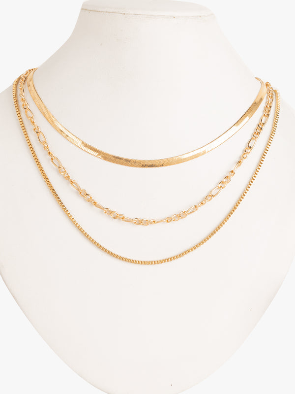Chic Layered Gold Necklace