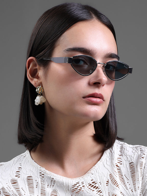 Sleek Sweep Cateyen Sunglasses