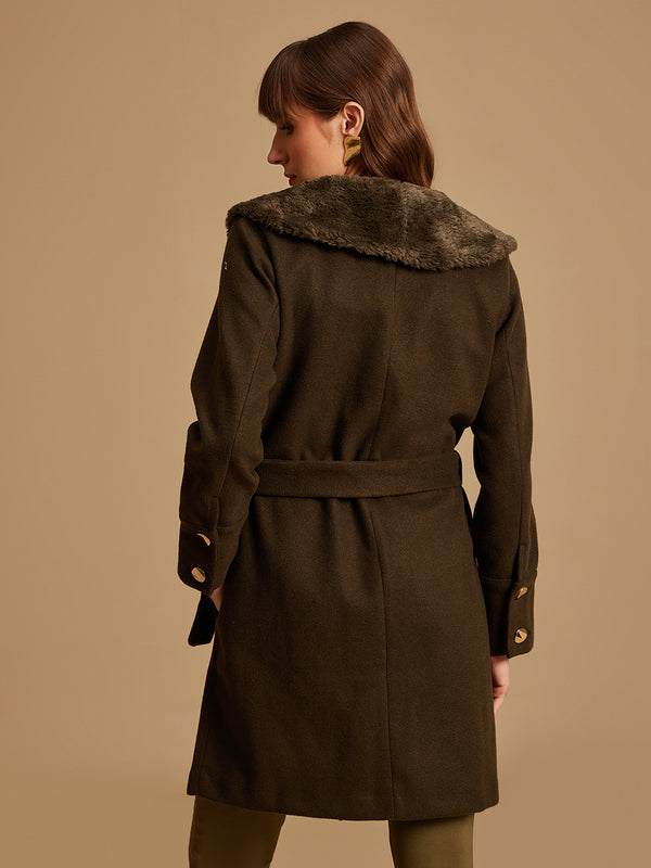 Overcoat With Fur Collar And Buttons