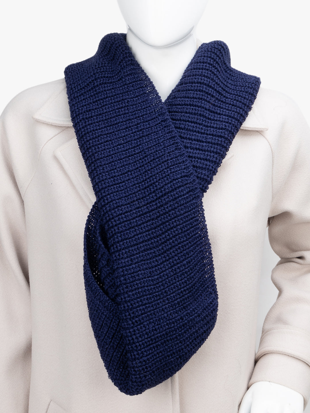 Solid Knitted Infinity Scarf – KAZO