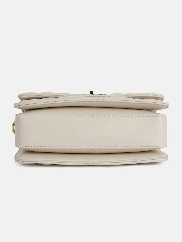 Quilted Sling With Twist Lock