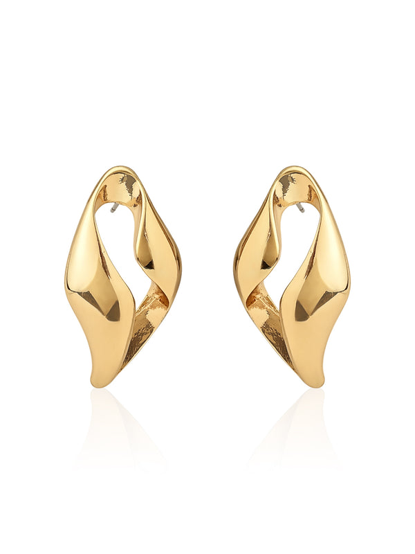 Chic Feminine Drop Earrings