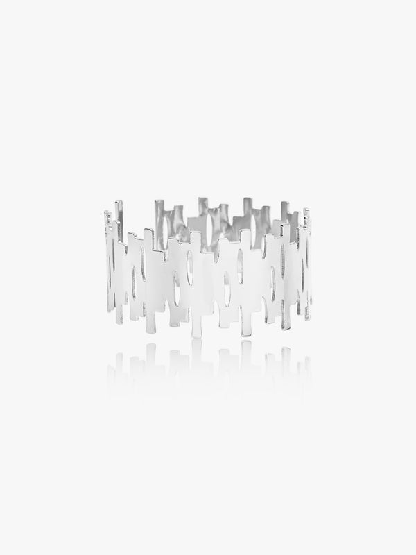 Sophisticated Linear Pattern Bangle