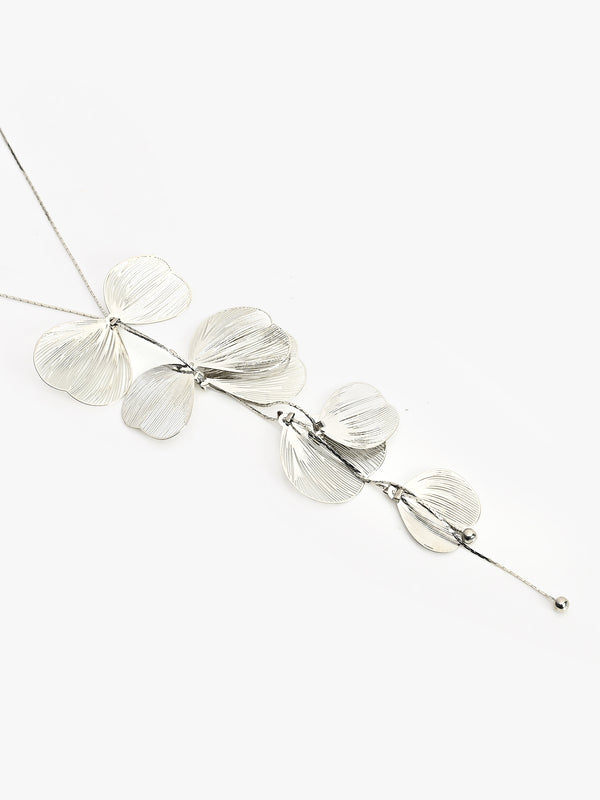 Evelyn Dramatic Petals Necklace