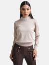 Pullover With Pearl Embellishment At Neck