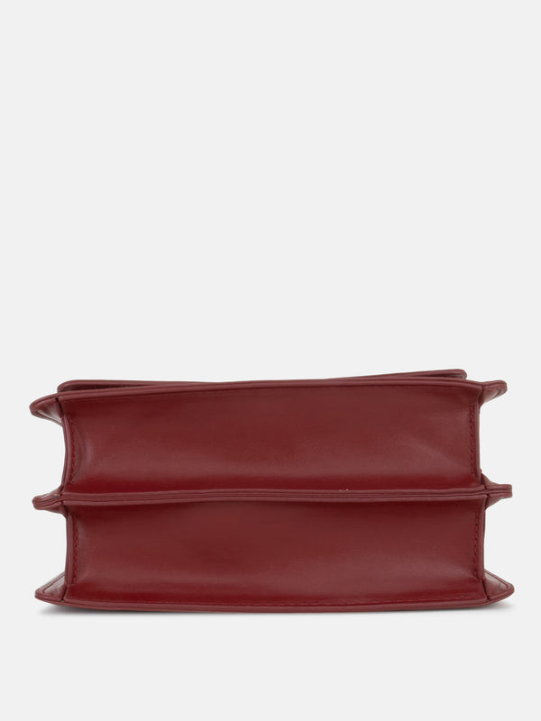 Unique Quilting With Twisted Handle Handbag