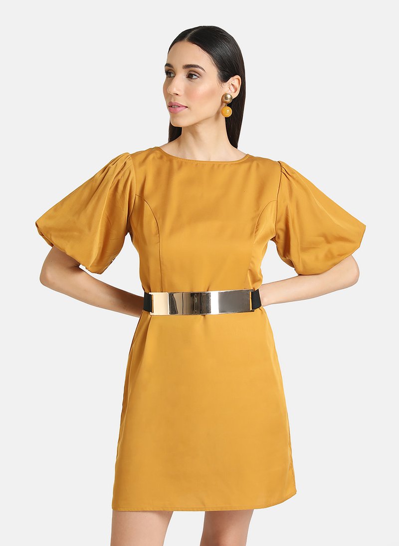 From tops to dresses-Puff sleeves will convert your basics into statement pieces