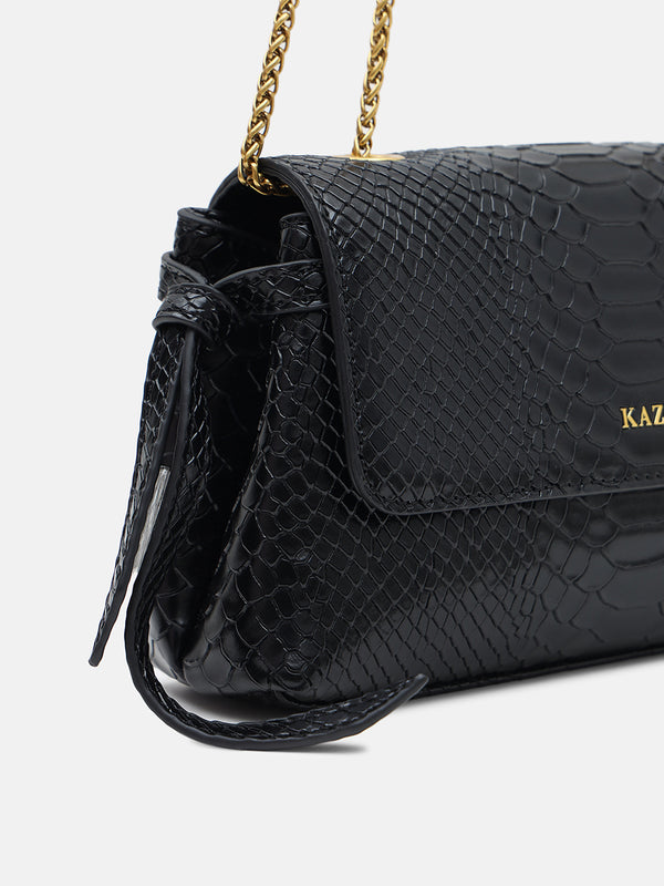 The NellyCrossbody Bag