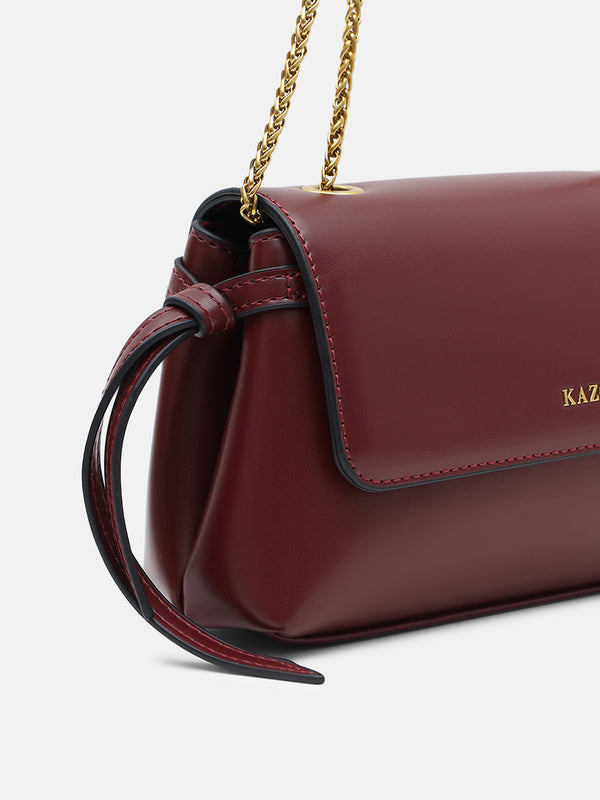 The NellyCrossbody Bag