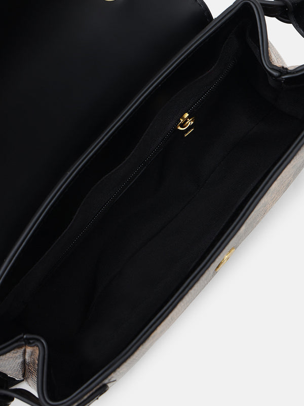 The NellyCrossbody Bag