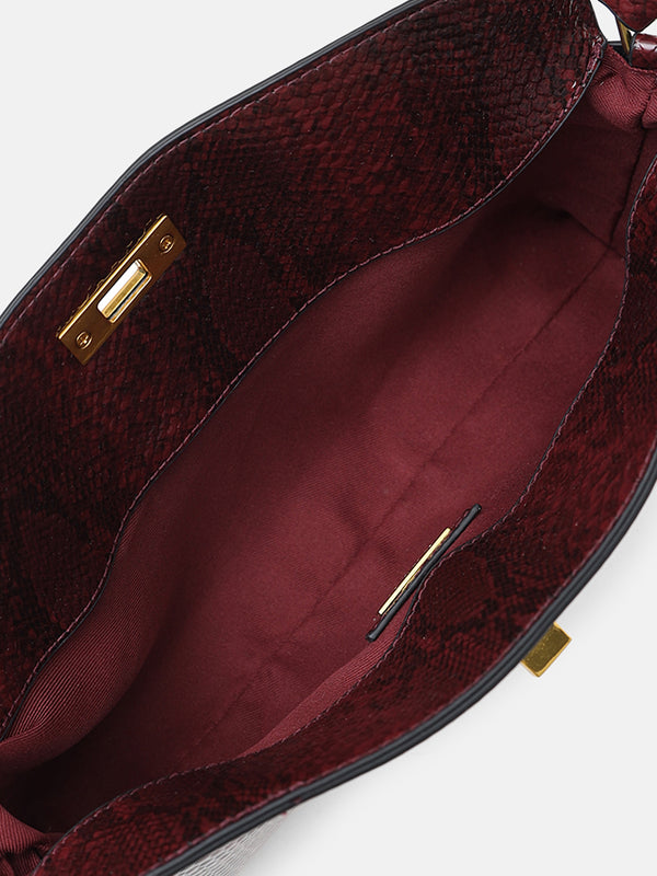 The Axis Shoulder Bag