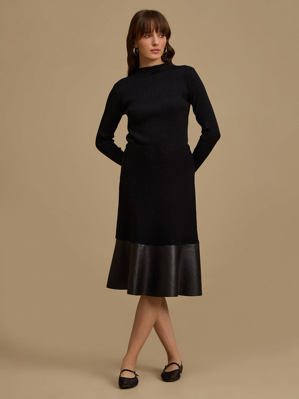 Knitted Winter Mini Skirt