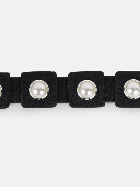 Bold Pearls Belt